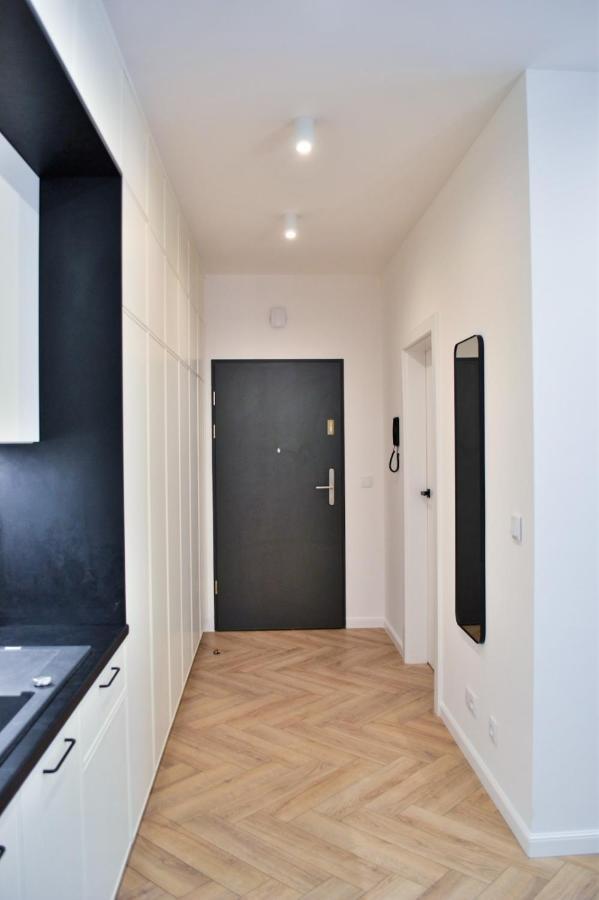Apartament Family Zwierzyniecka Poznań Exterior foto